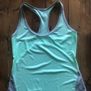 Old Navy Semi-Fitted Racerback Active Tank - XS